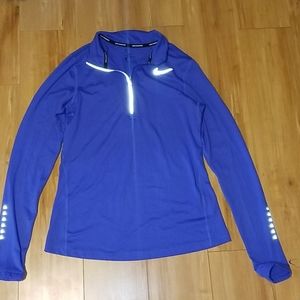 Nike Womens Long Sleve SM